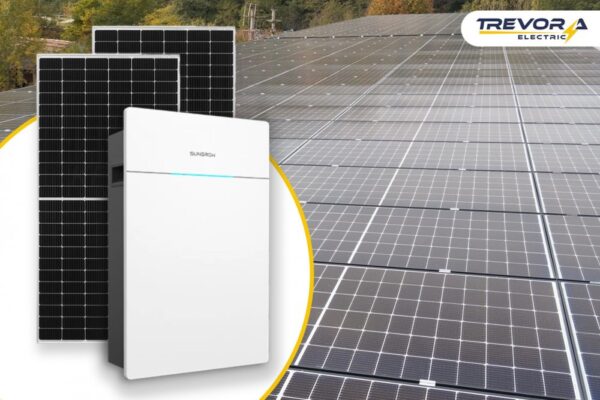 Panouri solare și baterie de stocare pentru energie